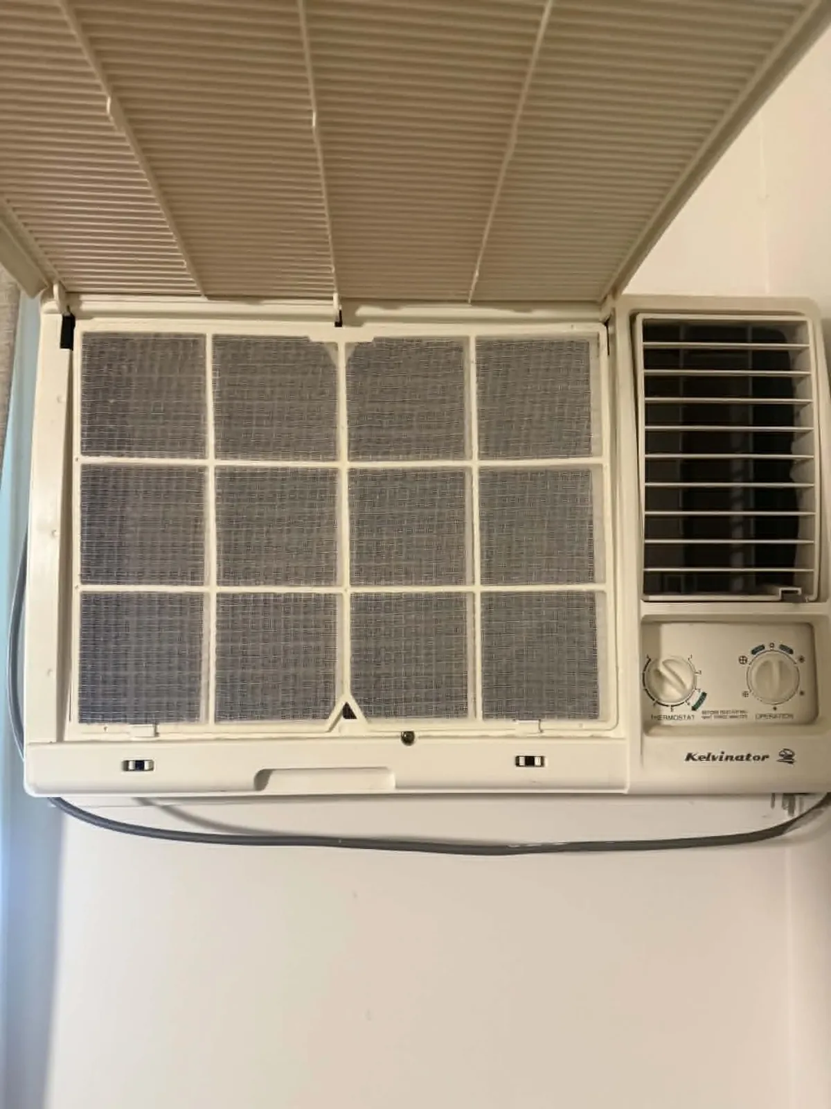 Before and after: window/RAC unit cleaned